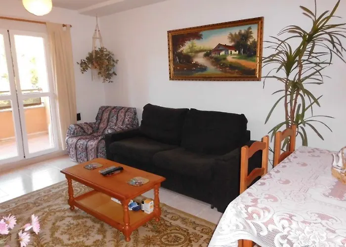 Fm Ii, Rea-fm31 Apartment